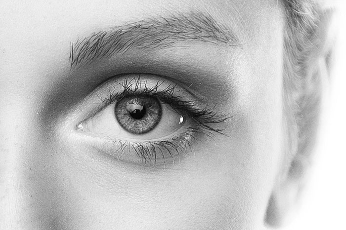 Lower Eyelid Surgery Lower Eyelid Surgery - Dr. Christian Metz